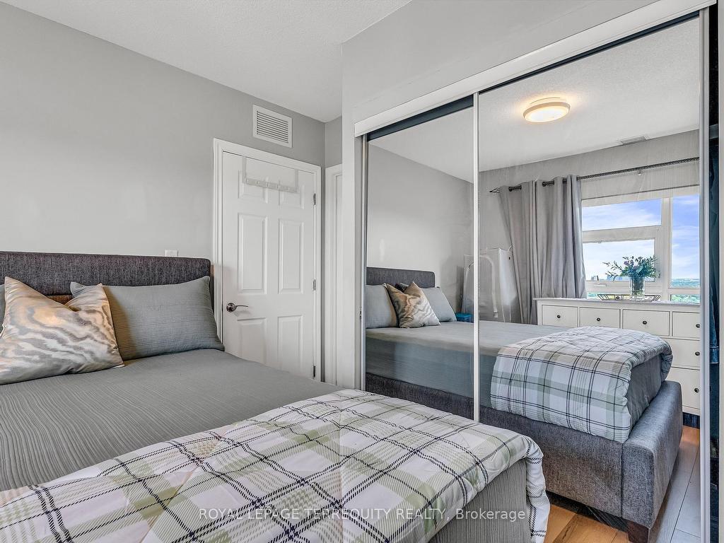 









2464


Weston

Road, 1014,
Toronto,




ON
M9N 0A2

