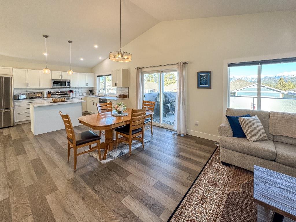 









317


Legacy

Lookout,
Cranbrook,




BC
V1C 0E4

