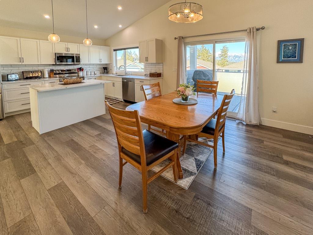 









317


Legacy

Lookout,
Cranbrook,




BC
V1C 0E4

