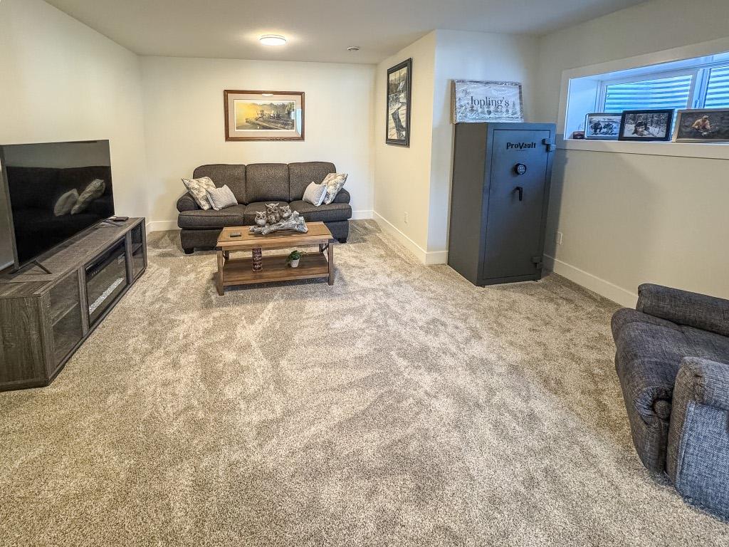 









317


Legacy

Lookout,
Cranbrook,




BC
V1C 0E4

