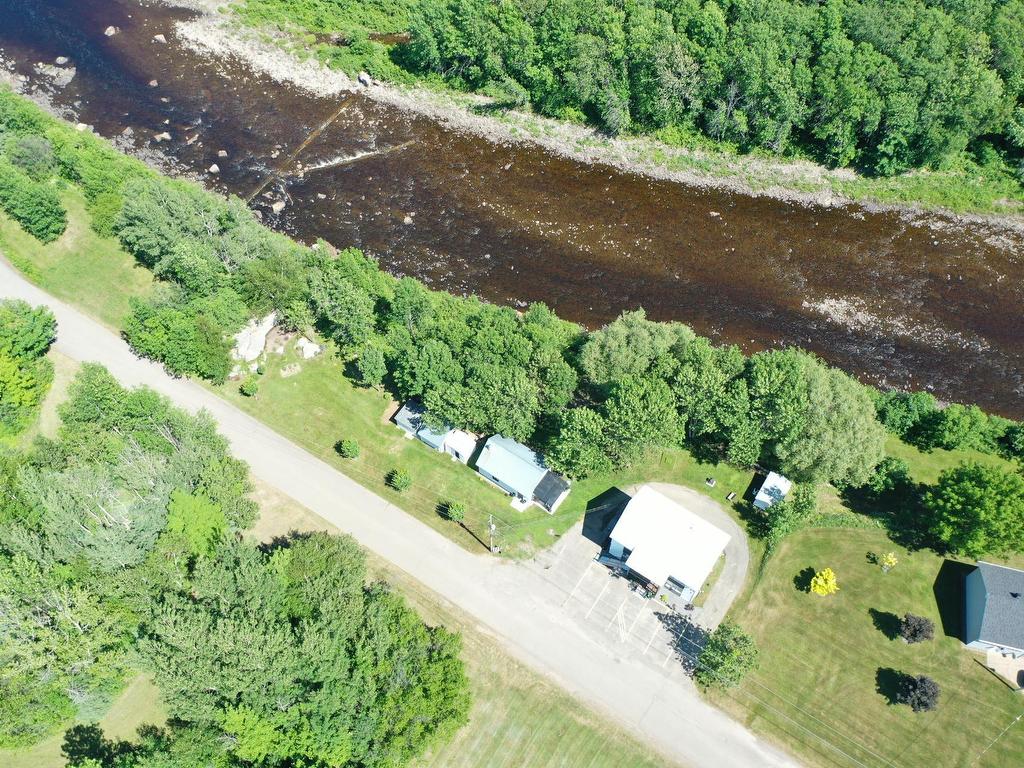 









30

 - 34


Ch. du Nord-du-Rocher

,
Saint-Pacôme,




QC
G0L3X0

