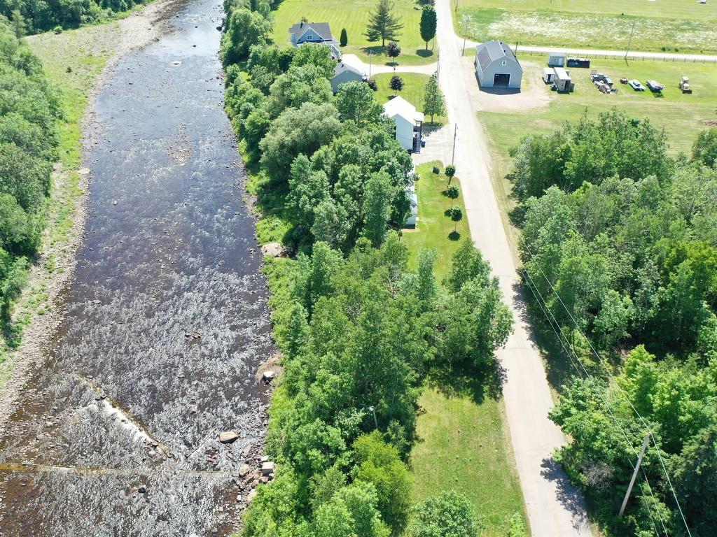 









30

 - 34


Ch. du Nord-du-Rocher

,
Saint-Pacôme,




QC
G0L3X0

