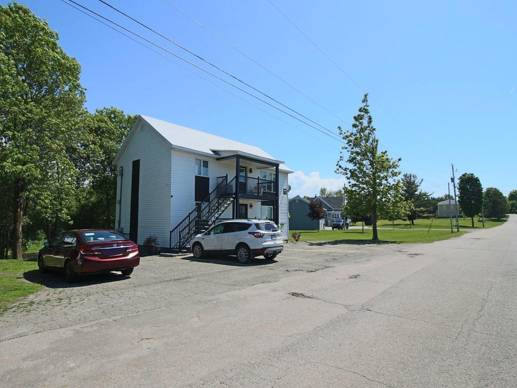 









30

 - 34


Ch. du Nord-du-Rocher

,
Saint-Pacôme,




QC
G0L3X0

