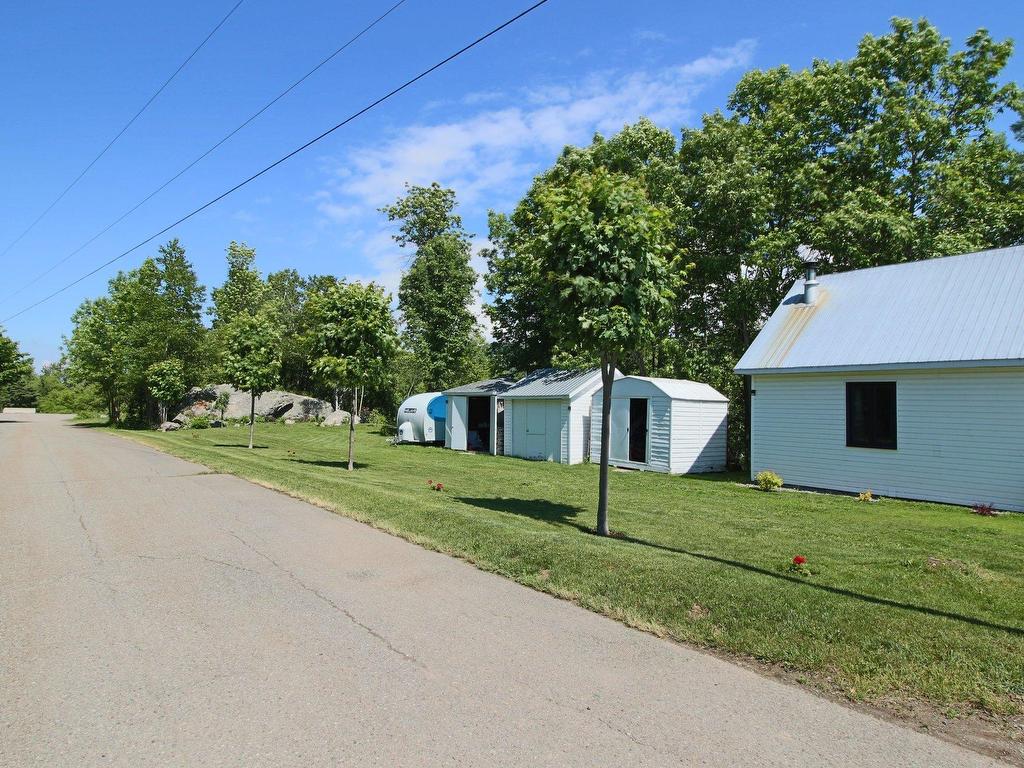 









30

 - 34


Ch. du Nord-du-Rocher

,
Saint-Pacôme,




QC
G0L3X0

