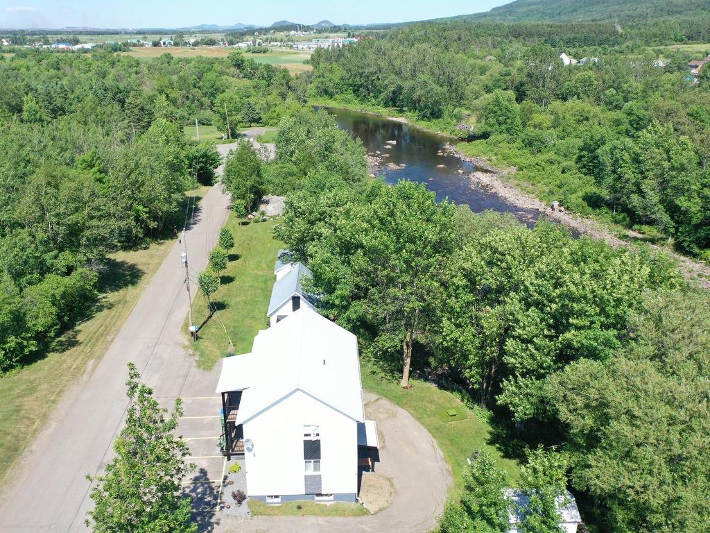 









30

 - 34


Ch. du Nord-du-Rocher

,
Saint-Pacôme,




QC
G0L3X0


