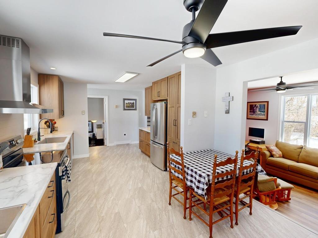 












11454 Highway 224

,
Elmsvale,







NS
B0N 1X0

