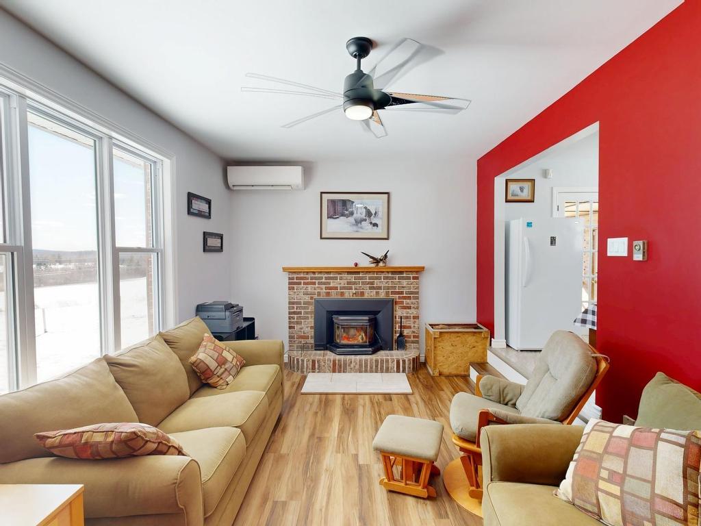 












11454 Highway 224

,
Elmsvale,







NS
B0N 1X0

