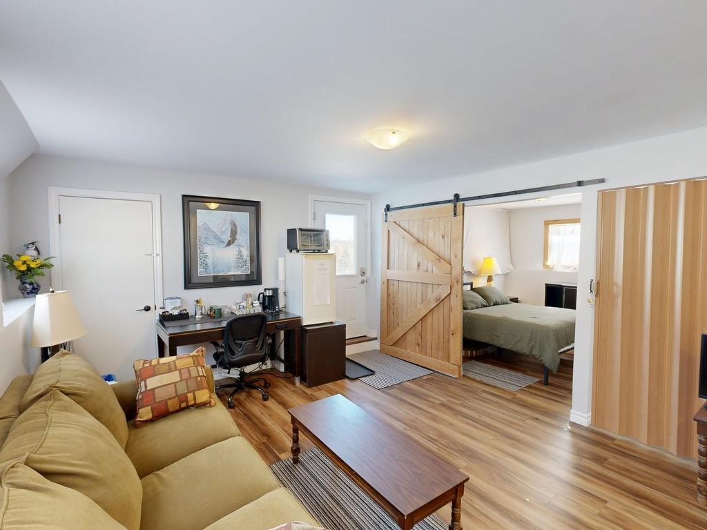 












11454 Highway 224

,
Elmsvale,







NS
B0N 1X0

