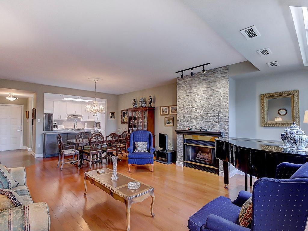 









1645


Rue Gauthier

, 42,
Saint-Bruno-de-Montarville,




QC
J3V5Y4

