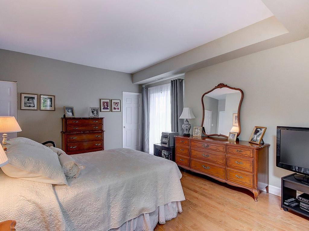 









1645


Rue Gauthier

, 42,
Saint-Bruno-de-Montarville,




QC
J3V5Y4

