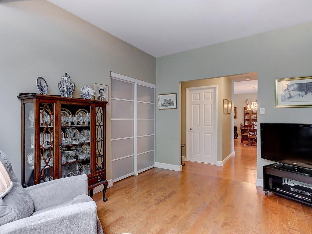 









1645


Rue Gauthier

, 42,
Saint-Bruno-de-Montarville,




QC
J3V5Y4

