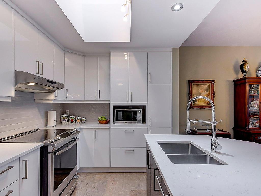 









1645


Rue Gauthier

, 42,
Saint-Bruno-de-Montarville,




QC
J3V5Y4

