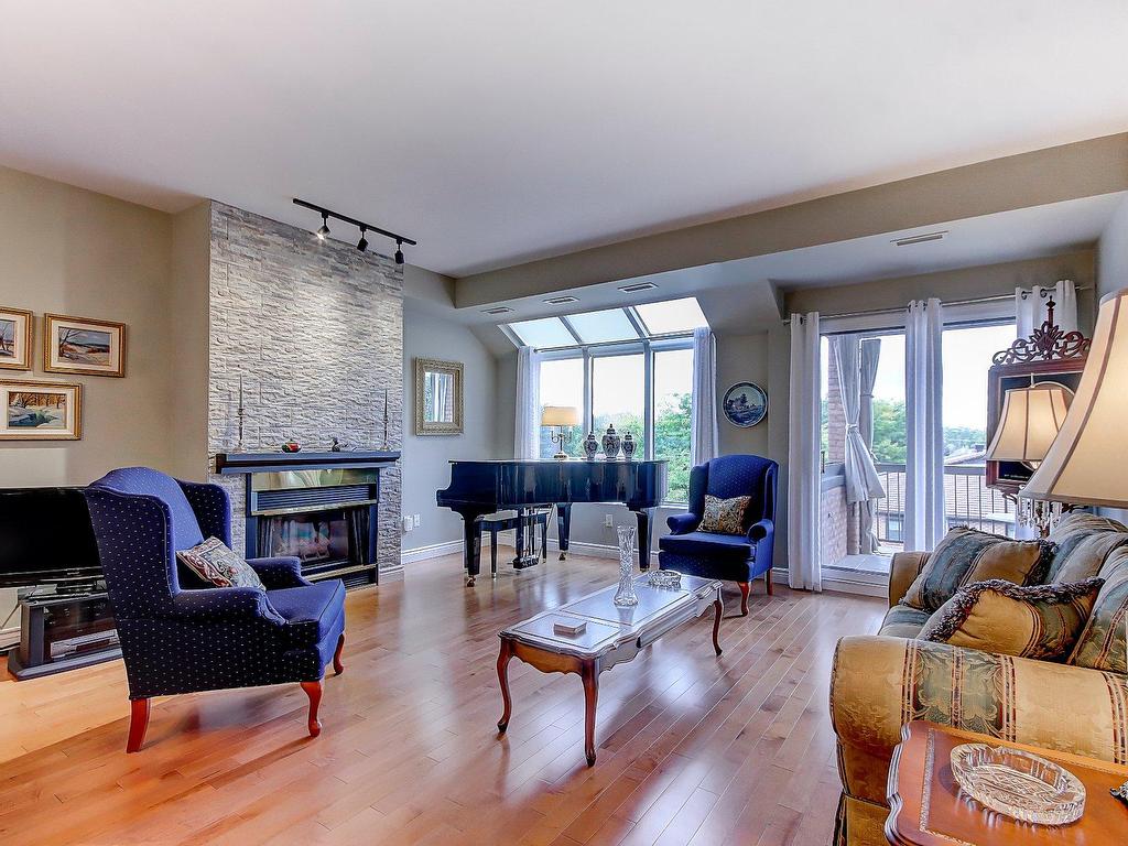 









1645


Rue Gauthier

, 42,
Saint-Bruno-de-Montarville,




QC
J3V5Y4

