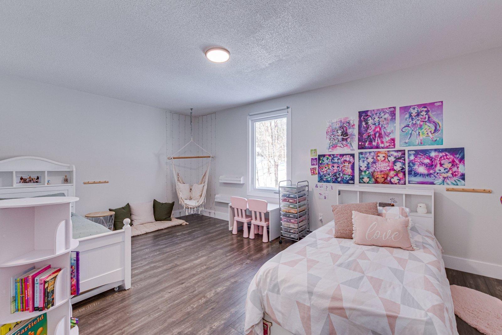 









15


Rue de la Baie

,
Val-des-Monts,




QC
J8N5A8

