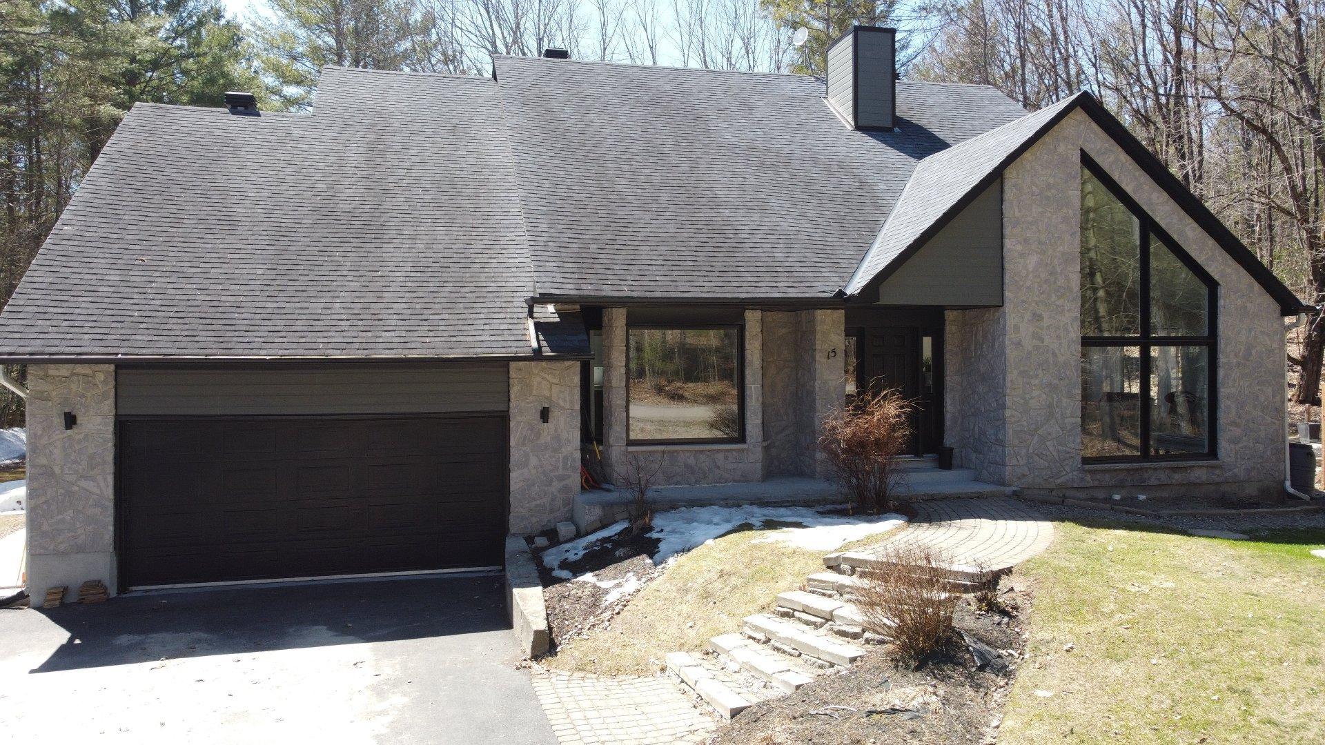 









15


Rue de la Baie

,
Val-des-Monts,




QC
J8N5A8

