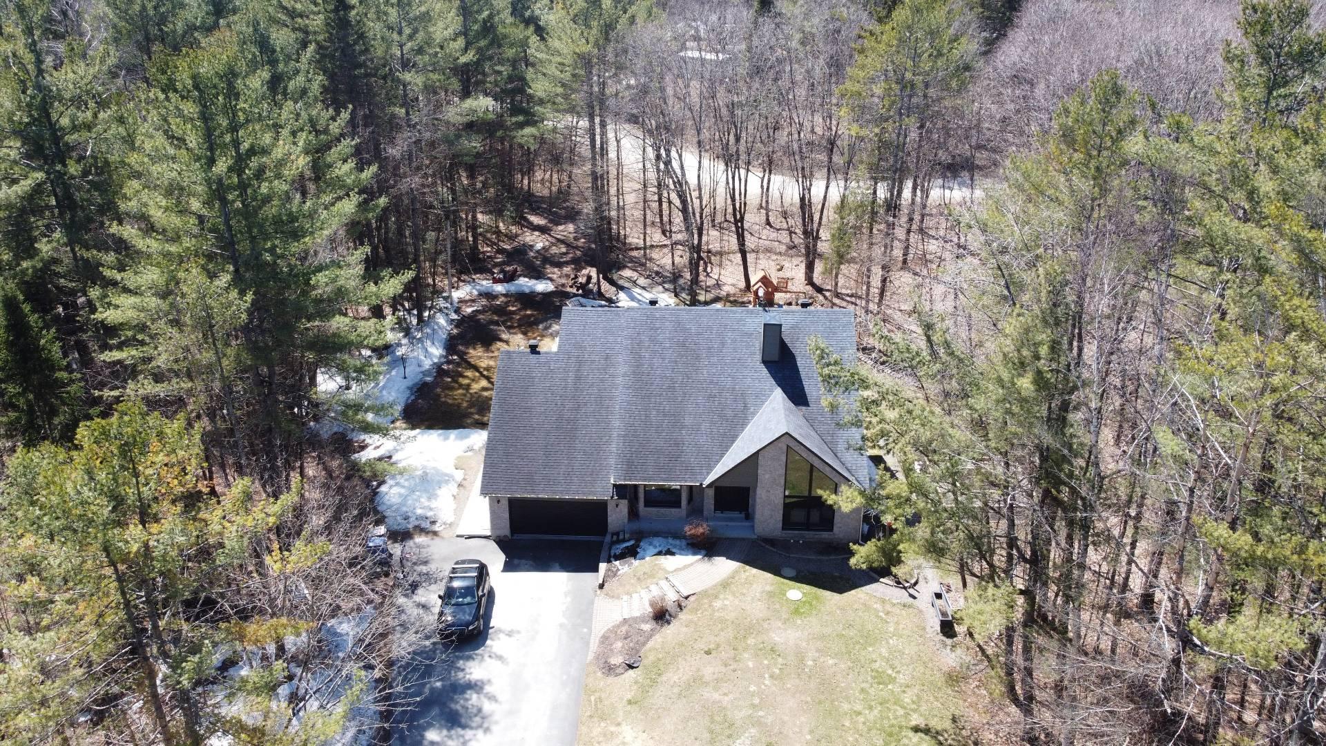 









15


Rue de la Baie

,
Val-des-Monts,




QC
J8N5A8

