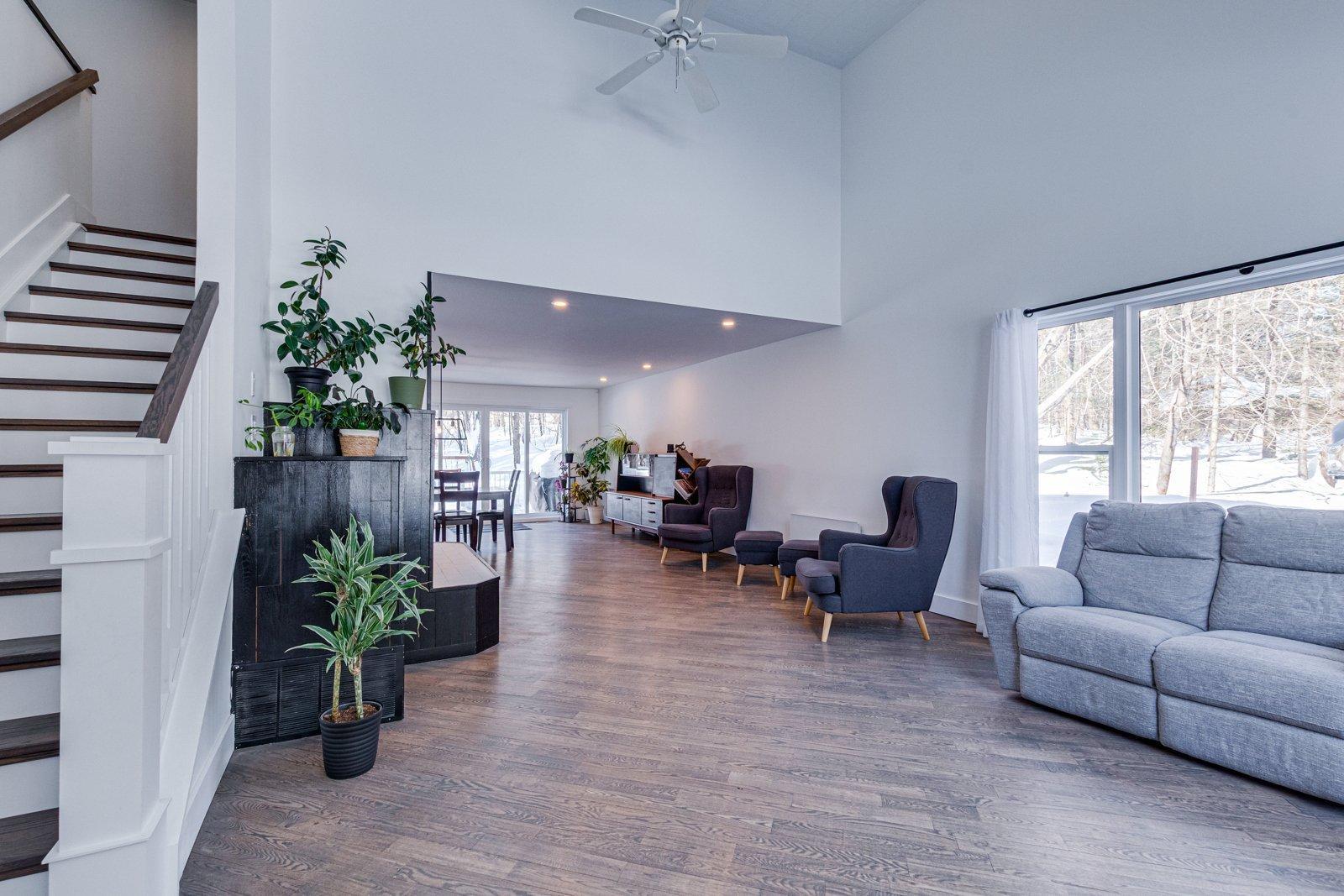 









15


Rue de la Baie

,
Val-des-Monts,




QC
J8N5A8

