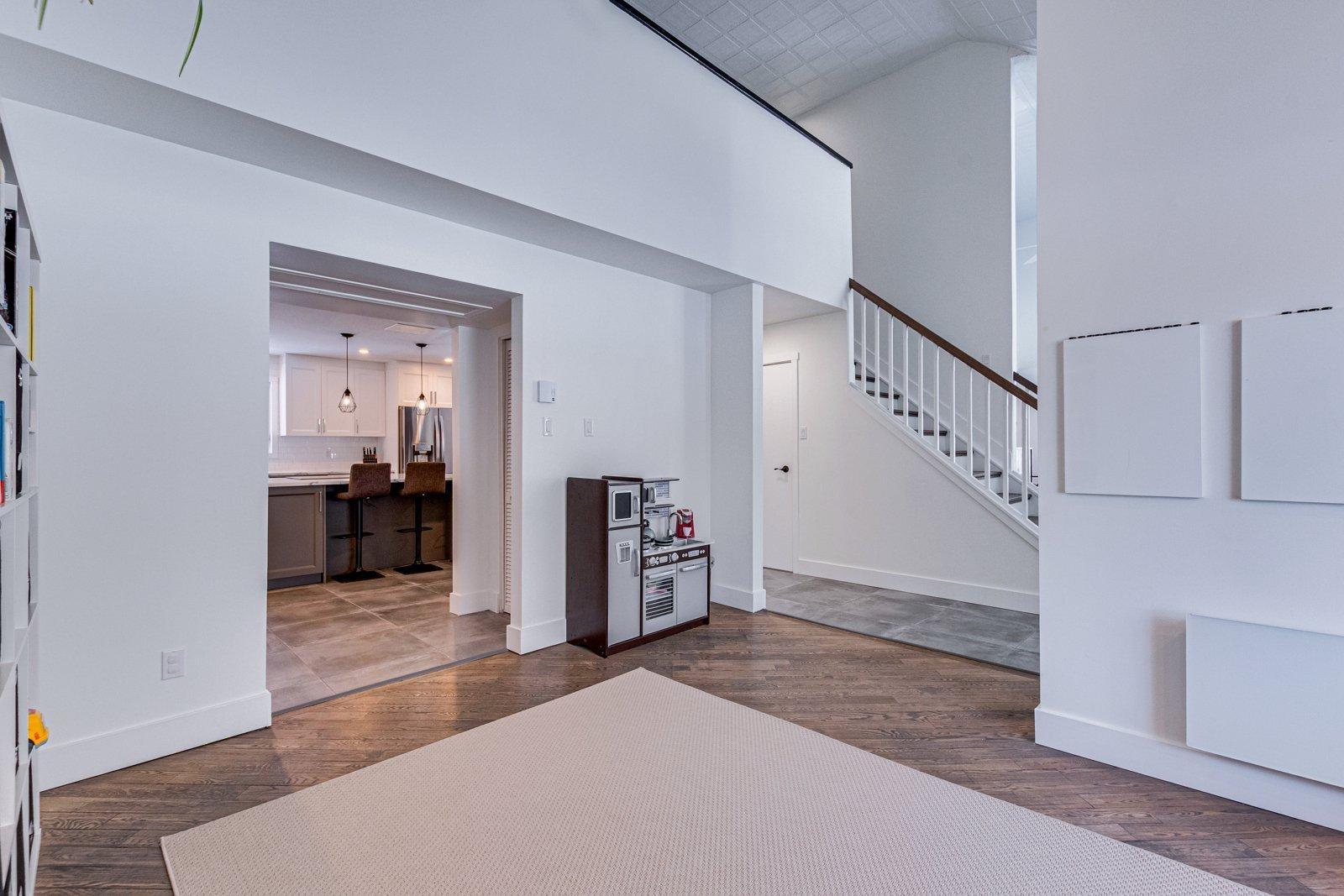 









15


Rue de la Baie

,
Val-des-Monts,




QC
J8N5A8

