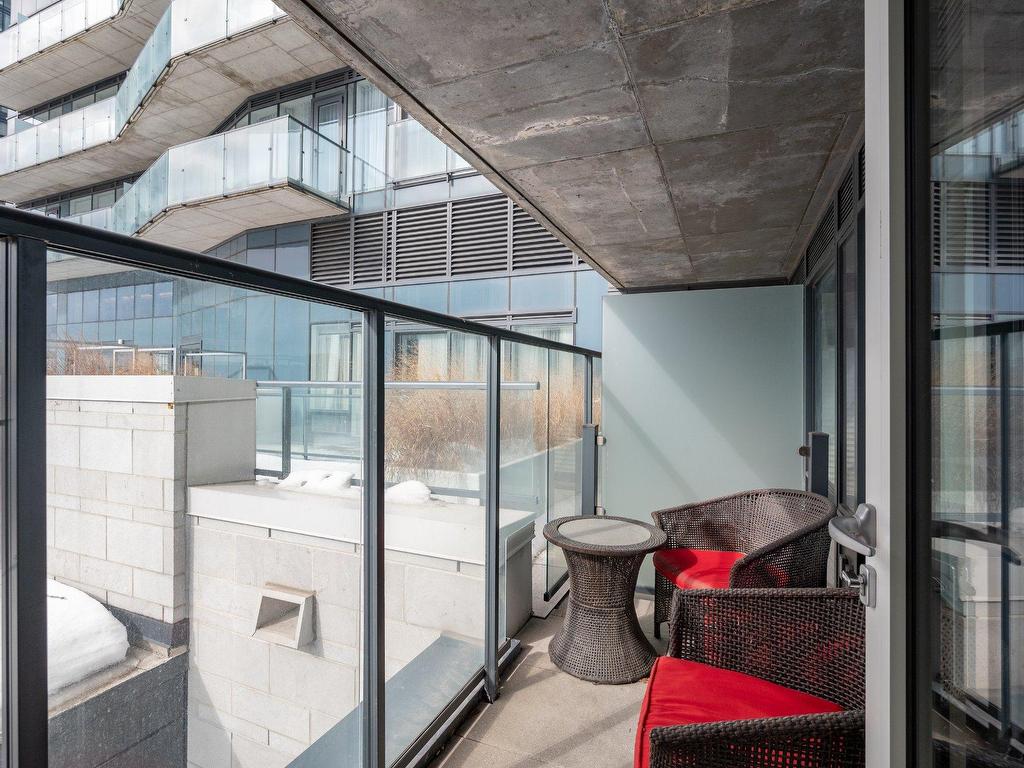 









1188


Rue St-Antoine O.

, 304,
Montréal (Ville-Marie),




QC
H3C1B4

