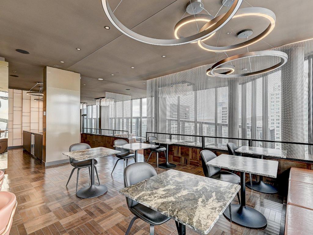 









1188


Rue St-Antoine O.

, 304,
Montréal (Ville-Marie),




QC
H3C1B4

