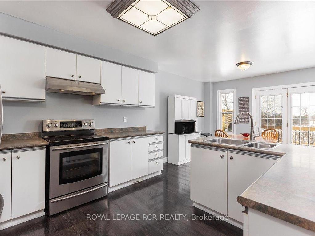 









244


Howard

Crescent,
Orangeville,




ON
L9W 4W6

