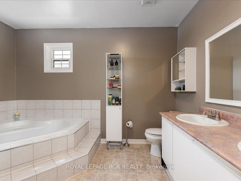 









244


Howard

Crescent,
Orangeville,




ON
L9W 4W6

