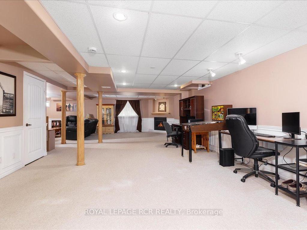 









244


Howard

Crescent,
Orangeville,




ON
L9W 4W6

