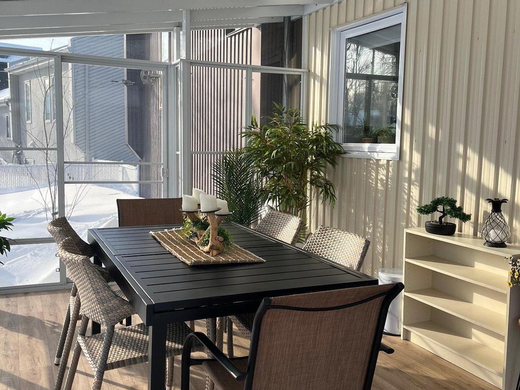 









7085


Rue P.-E.-Neveu

,
Trois-Rivières,




QC
G8Y5B5

