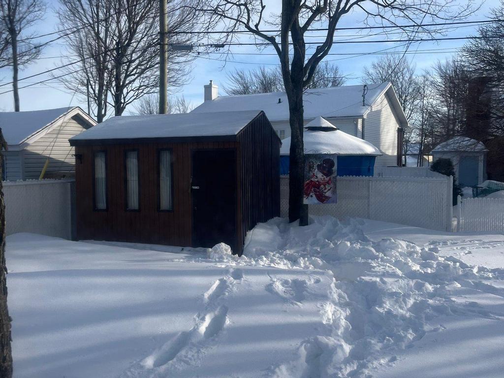 









7085


Rue P.-E.-Neveu

,
Trois-Rivières,




QC
G8Y5B5

