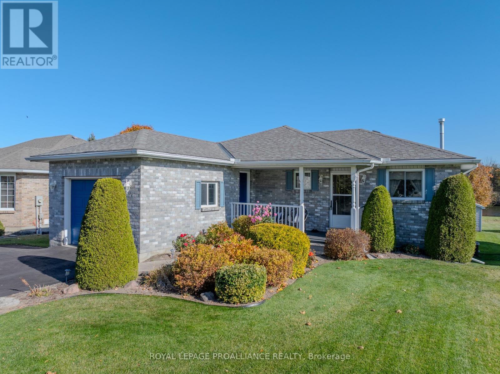 












244 NORTH TRENT STREET

,
Quinte West (Frankford Ward),




Ontario
K0K2C0

