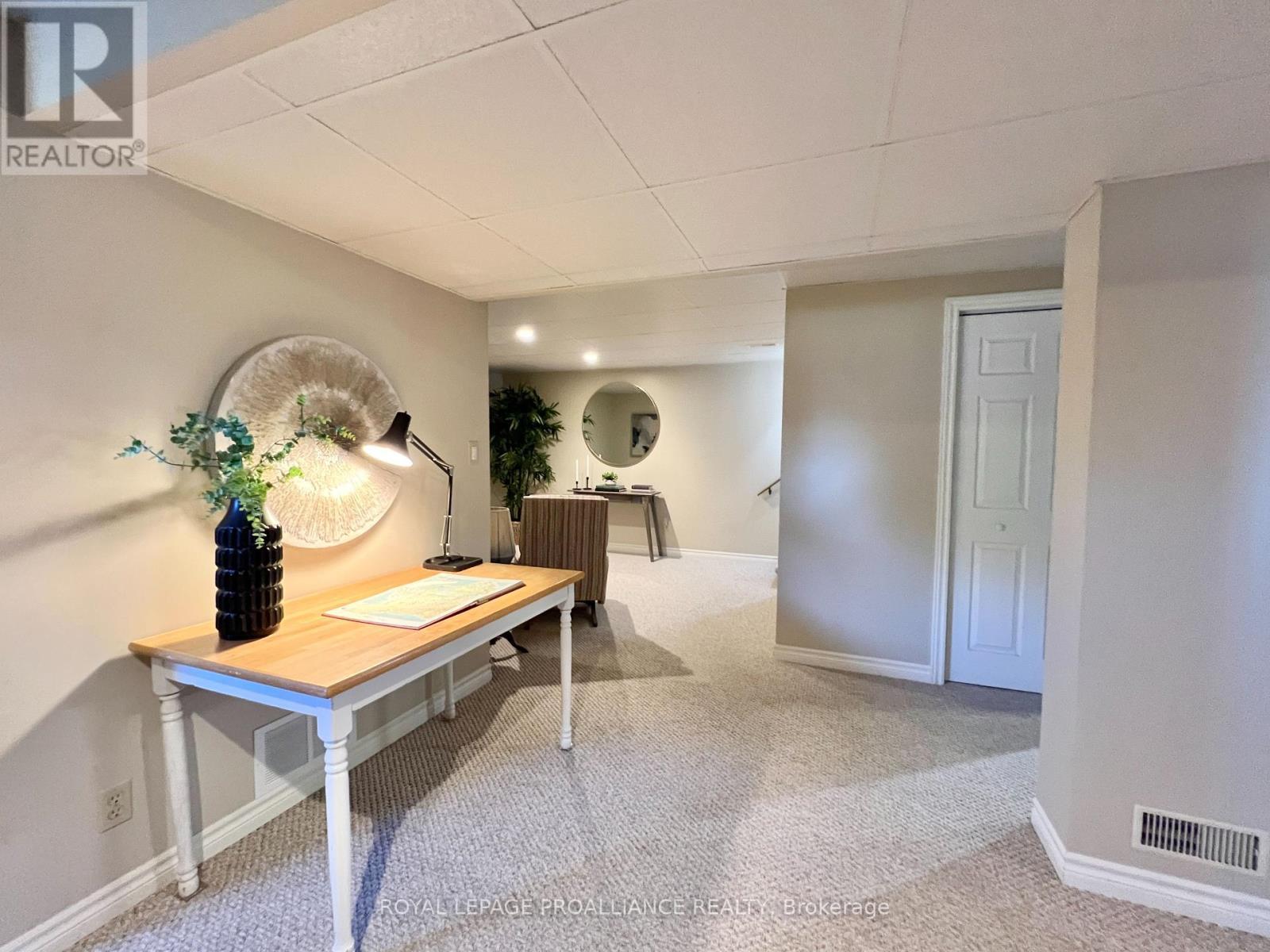 












244 NORTH TRENT STREET

,
Quinte West (Frankford Ward),




Ontario
K0K2C0

