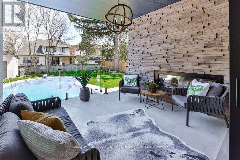 












1617 TROTWOOD AVENUE

,
Mississauga,




Ontario
L5G3Z8

