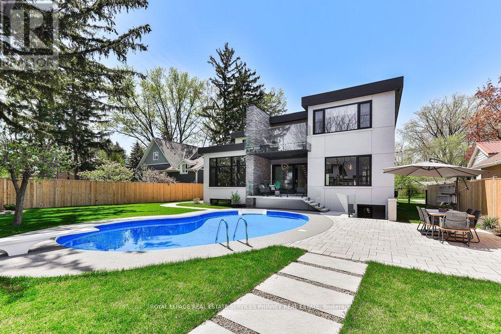 












1617 TROTWOOD AVENUE

,
Mississauga,




Ontario
L5G3Z8

