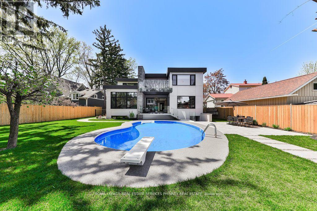 












1617 TROTWOOD AVENUE

,
Mississauga,




Ontario
L5G3Z8

