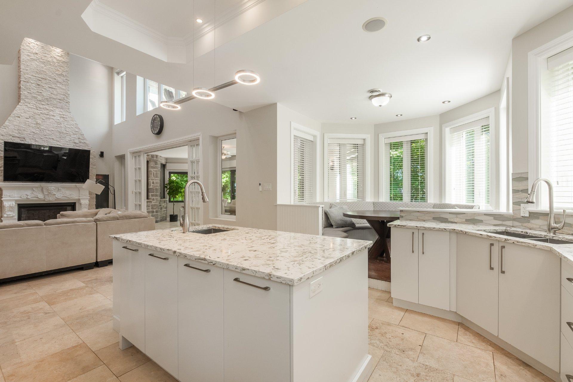 









1556


Rue des Mésanges

,
Saint-Bruno-de-Montarville,




QC
J3V6E4

