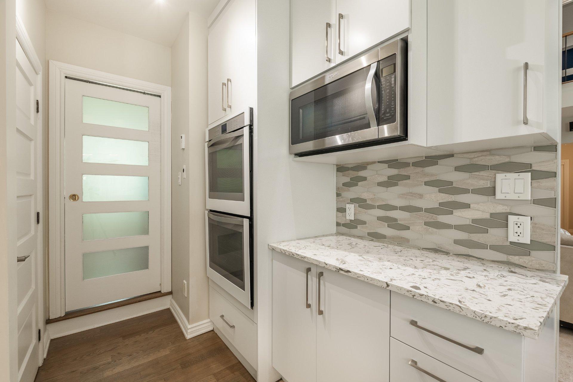 









1556


Rue des Mésanges

,
Saint-Bruno-de-Montarville,




QC
J3V6E4

