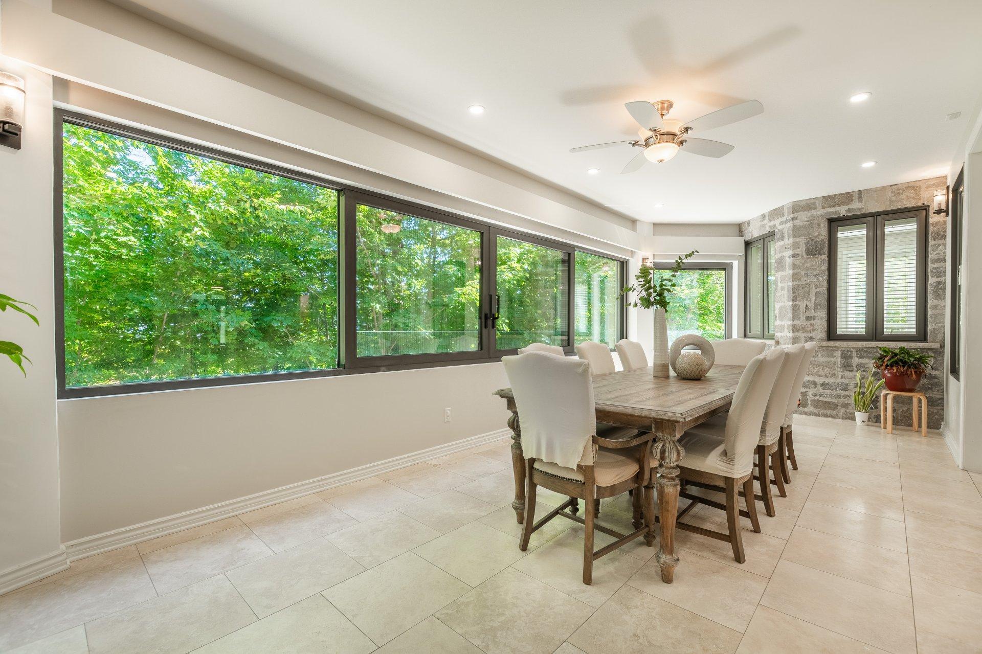 









1556


Rue des Mésanges

,
Saint-Bruno-de-Montarville,




QC
J3V6E4

