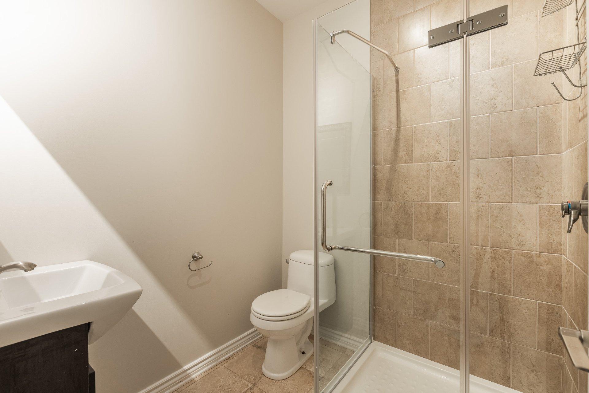 









1556


Rue des Mésanges

,
Saint-Bruno-de-Montarville,




QC
J3V6E4

