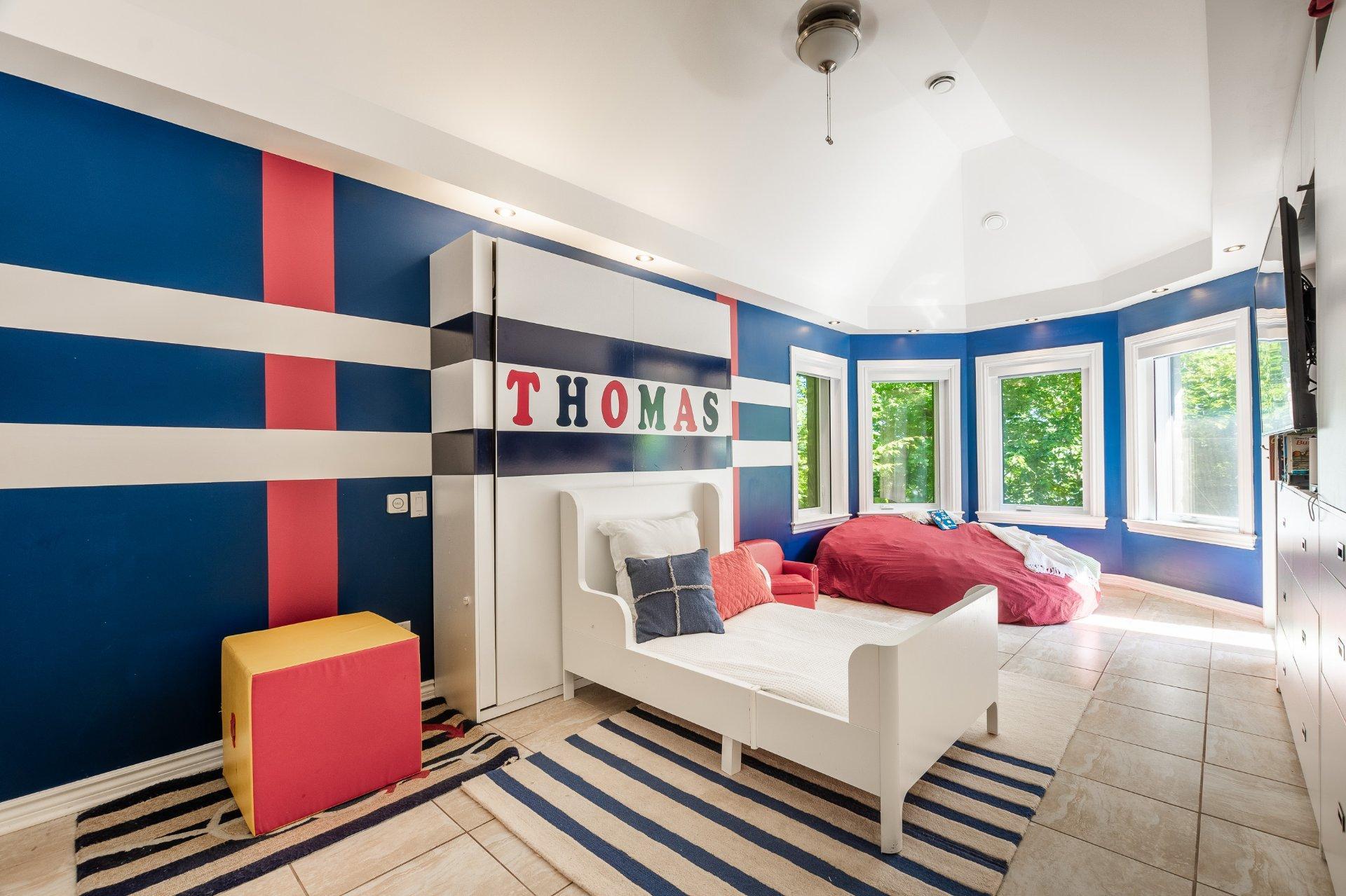 









1556


Rue des Mésanges

,
Saint-Bruno-de-Montarville,




QC
J3V6E4

