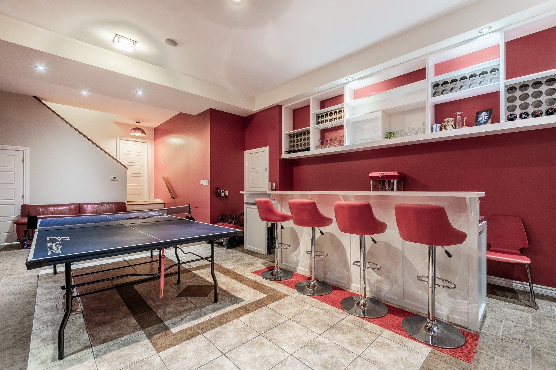 









1556


Rue des Mésanges

,
Saint-Bruno-de-Montarville,




QC
J3V6E4

