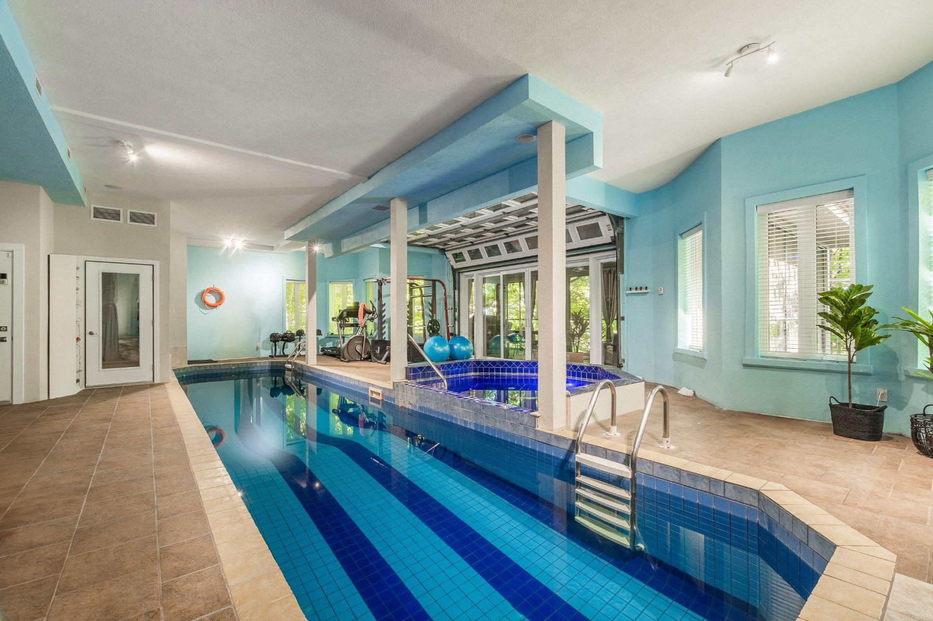 









1556


Rue des Mésanges

,
Saint-Bruno-de-Montarville,




QC
J3V6E4

