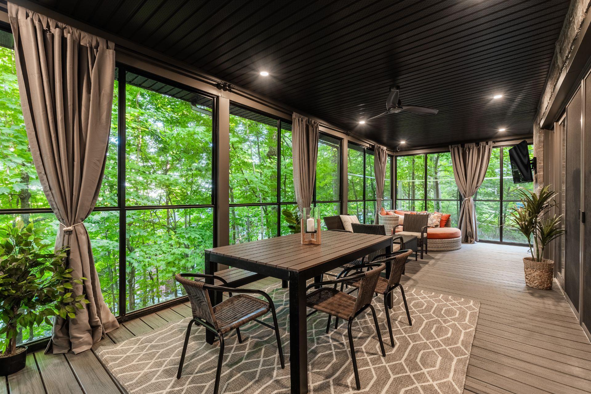 









1556


Rue des Mésanges

,
Saint-Bruno-de-Montarville,




QC
J3V6E4

