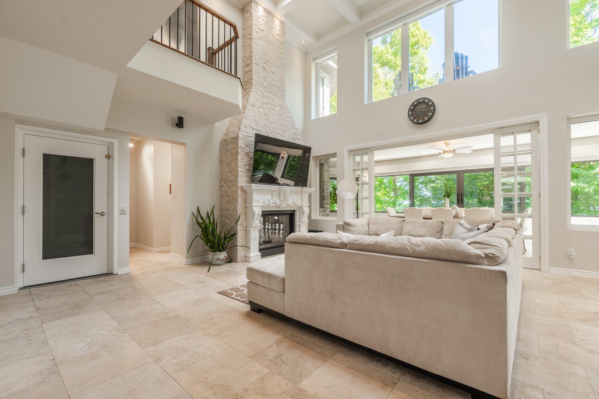 









1556


Rue des Mésanges

,
Saint-Bruno-de-Montarville,




QC
J3V6E4

