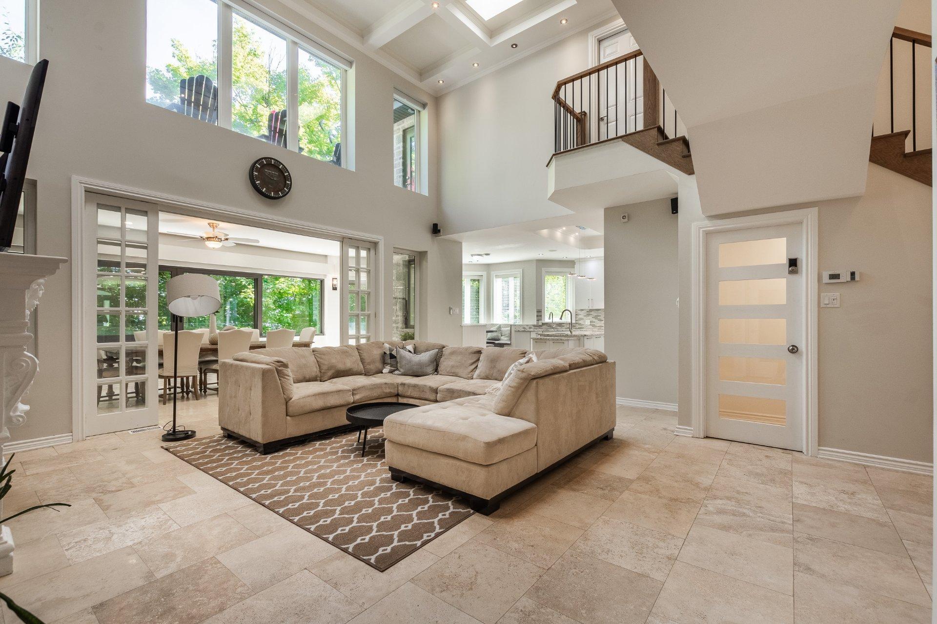 









1556


Rue des Mésanges

,
Saint-Bruno-de-Montarville,




QC
J3V6E4


