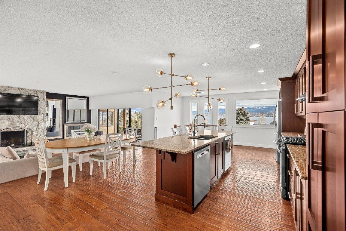 









2741


Benedick

Road,
West Kelowna,




BC
V1Z 1V1

