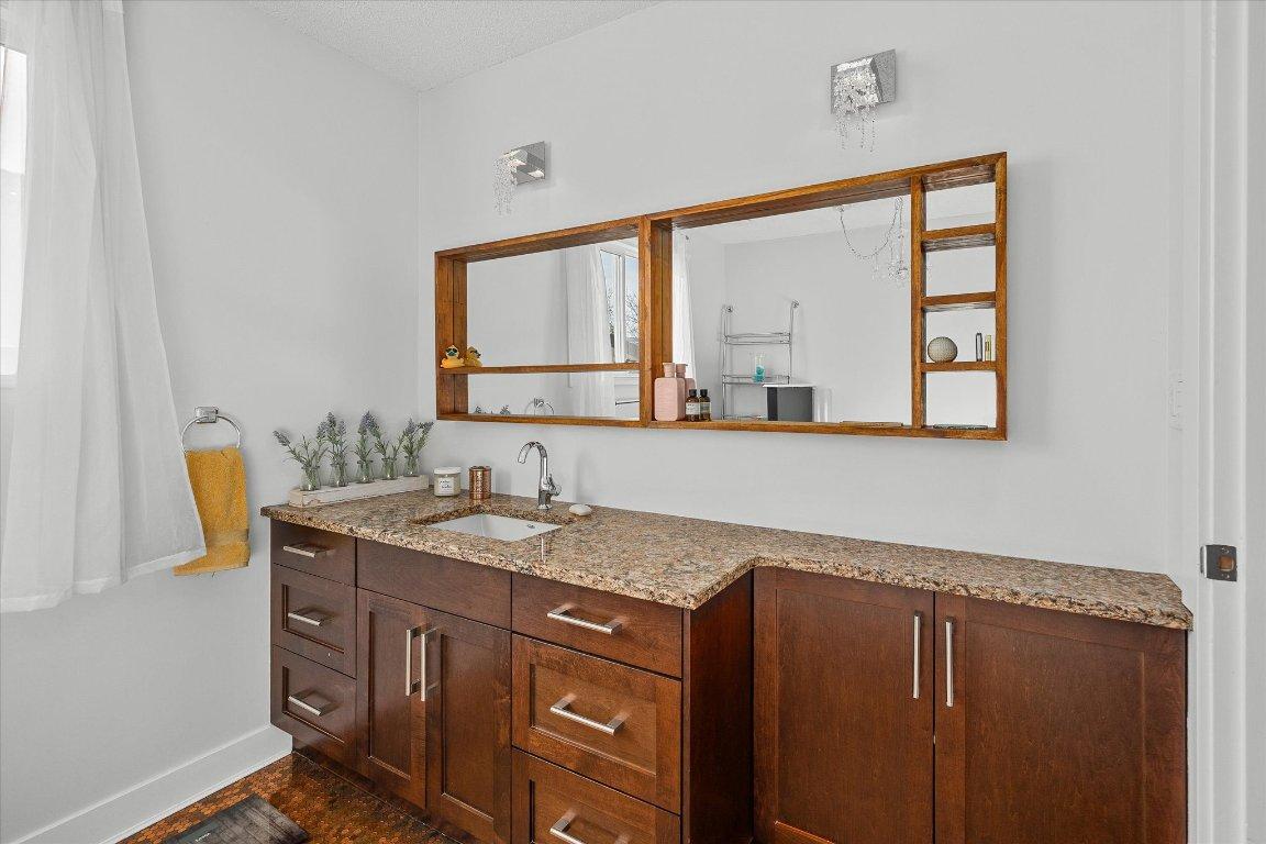 









2741


Benedick

Road,
West Kelowna,




BC
V1Z 1V1

