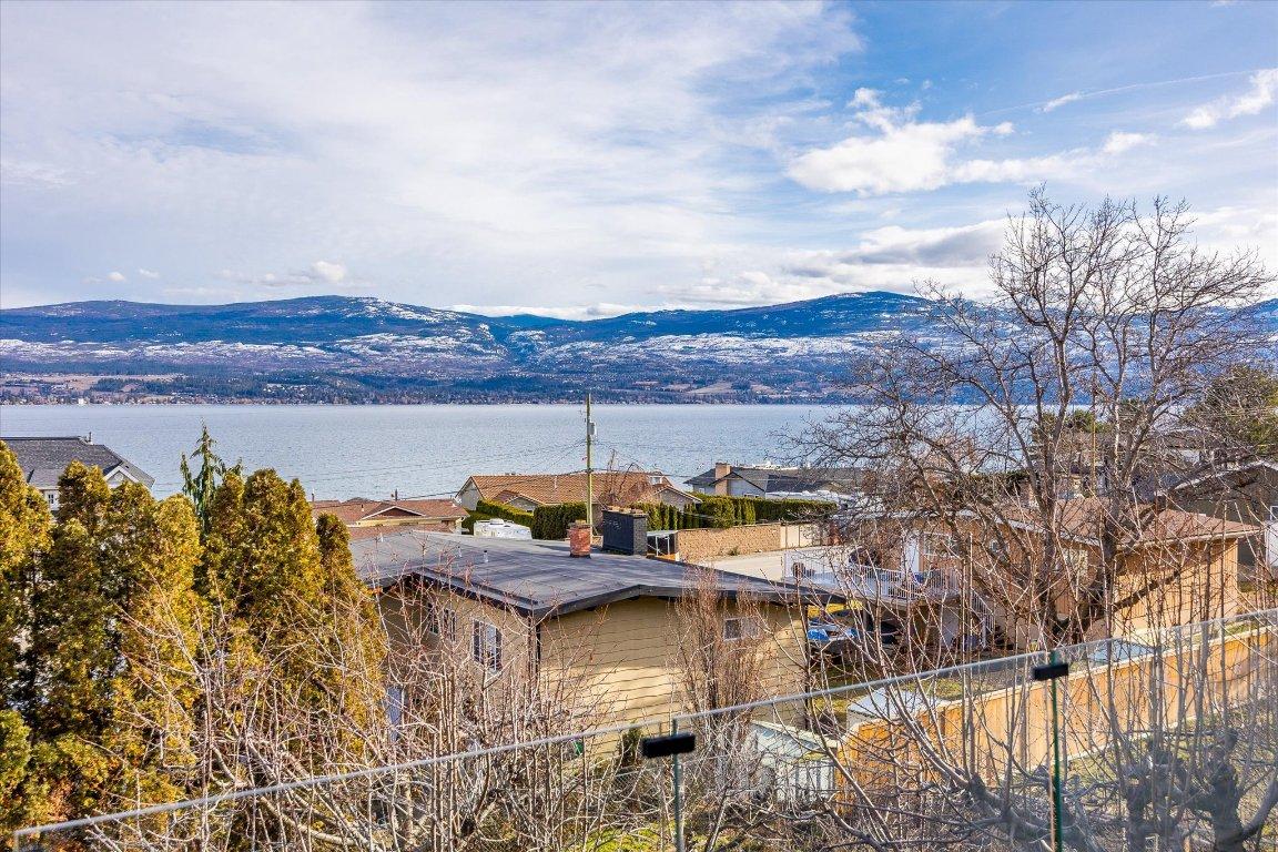 









2741


Benedick

Road,
West Kelowna,




BC
V1Z 1V1

