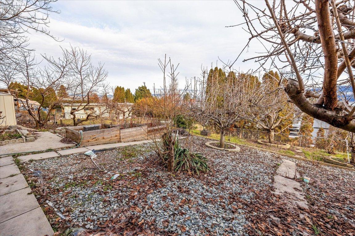 









2741


Benedick

Road,
West Kelowna,




BC
V1Z 1V1

