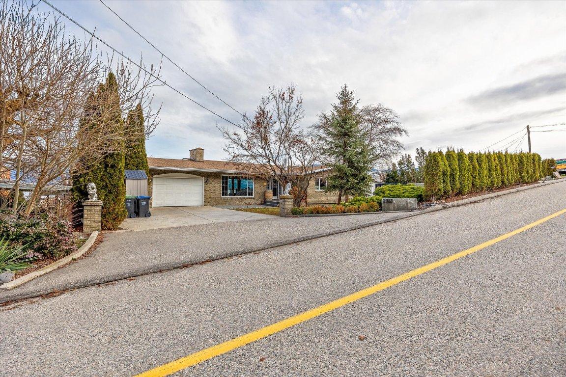 









2741


Benedick

Road,
West Kelowna,




BC
V1Z 1V1

