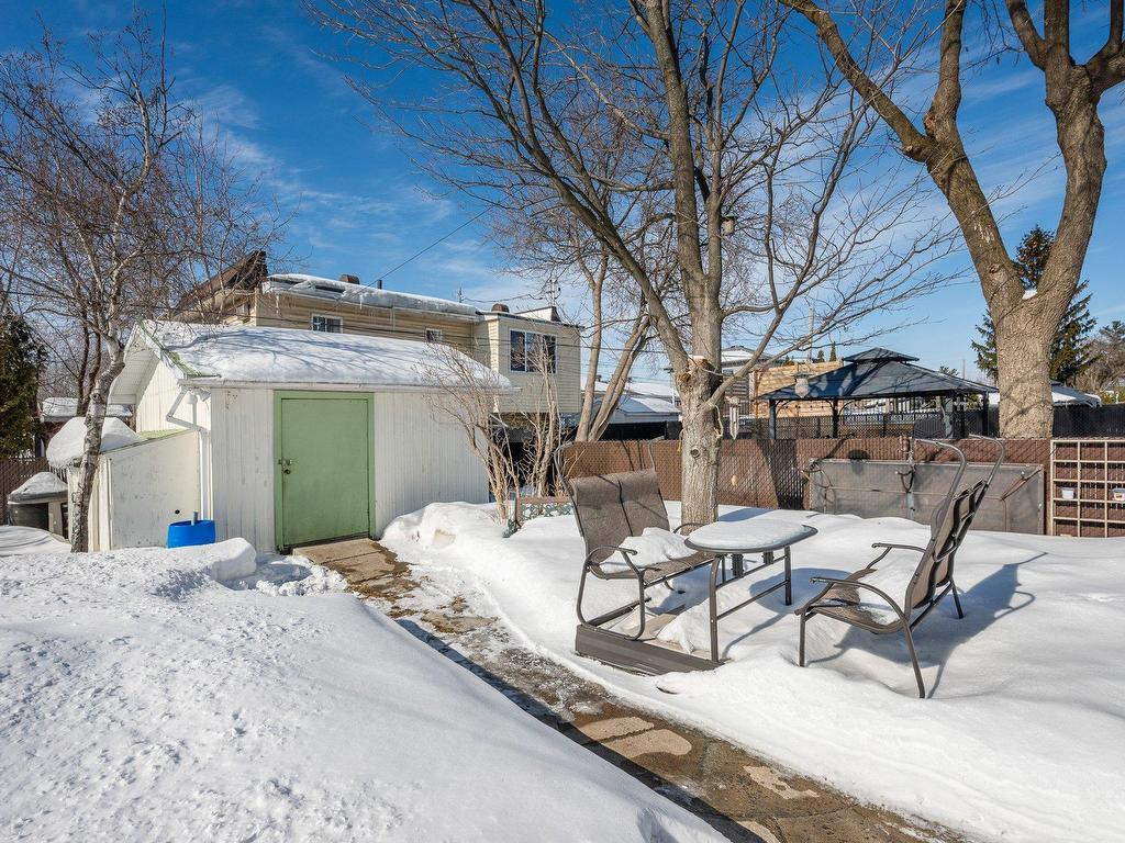 









3860


Rue Coderre

,
Longueuil (Saint-Hubert),




QC
J3Y4P6

